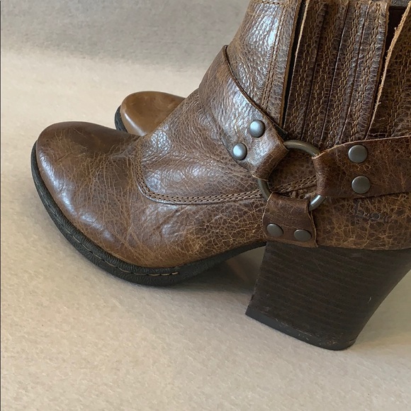 b.o.c. Sasha Harness Distressed Leather Booties - Picture 4 of 6